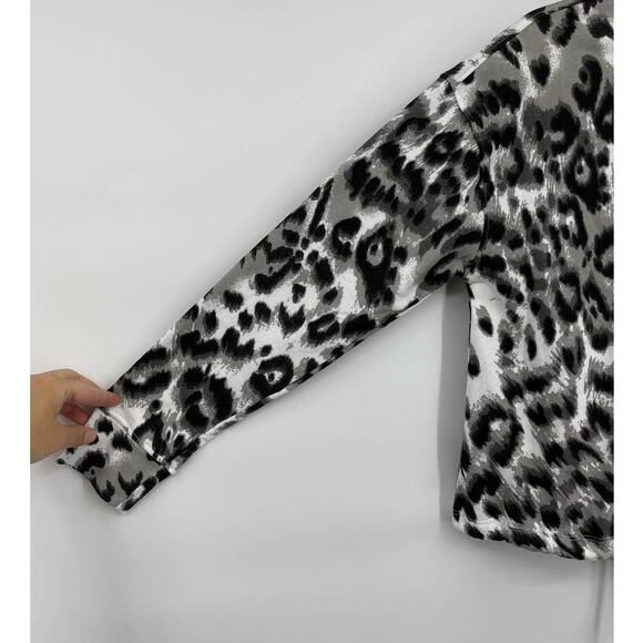 French Laundry Sport Womens Animal Print Long Sleeve Hoodie Top NEW Size Large - Picture 3 of 11
